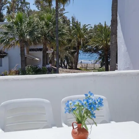 C63 - Sea View Peaceful Beach * Marbella