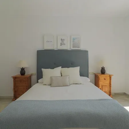 Apartment C63 - Sea View Peaceful Beach